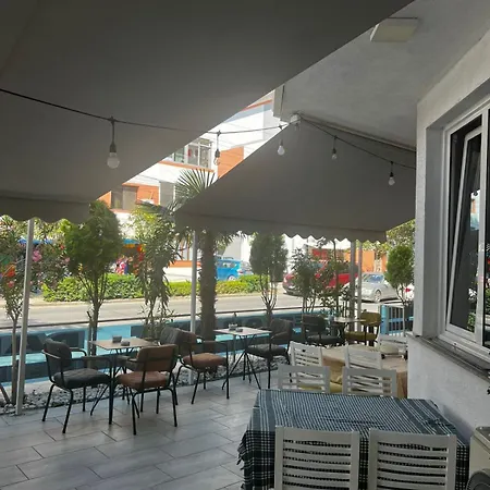 Dardania Hotel 4*