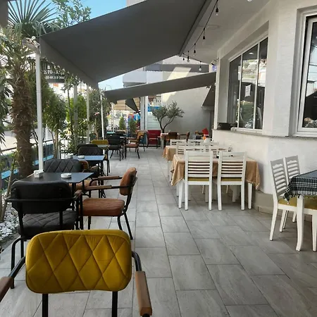 Hotel Dardania 4*